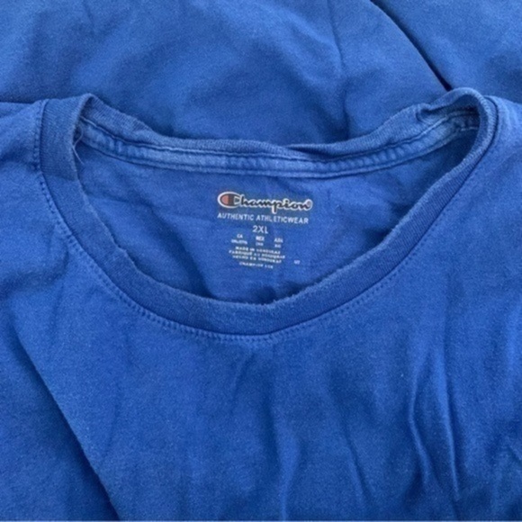 CHAMPION Men’s Crew Neck Shirt - Picture 3 of 6